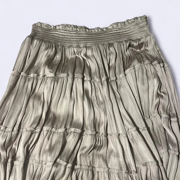 NWT John Mark Metallic Satin Tiered Maxi Skirt Size XL Whimsygoth Fairycore - Picture 3 of 6